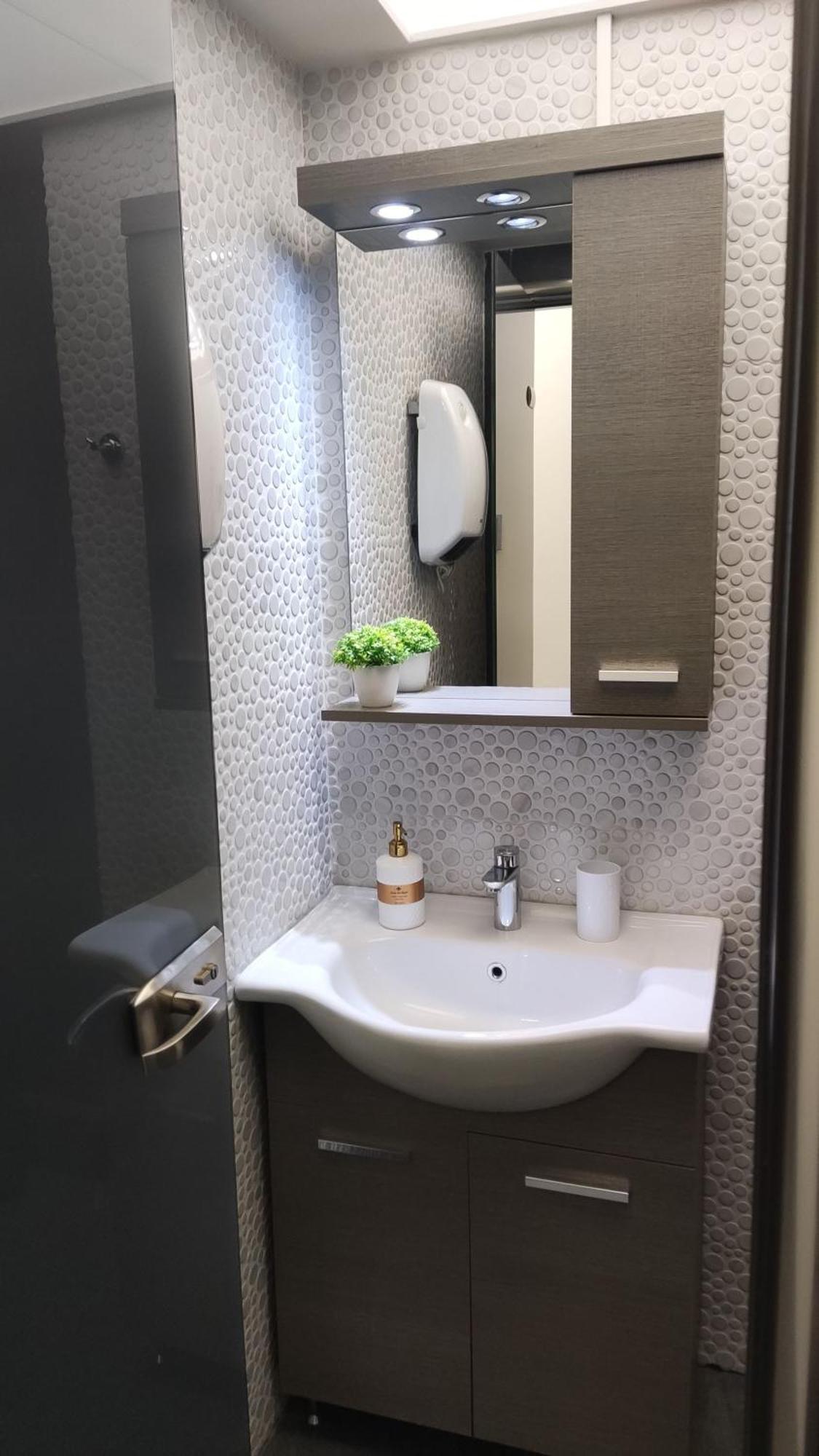 Ermou Downtown Suites By Athens Urban Retreat 외부 사진